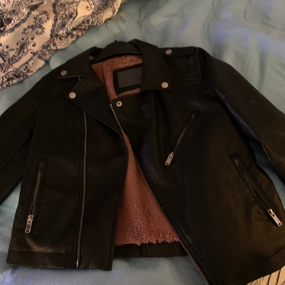 Faux leather fleece lined - Picture 7 of 7